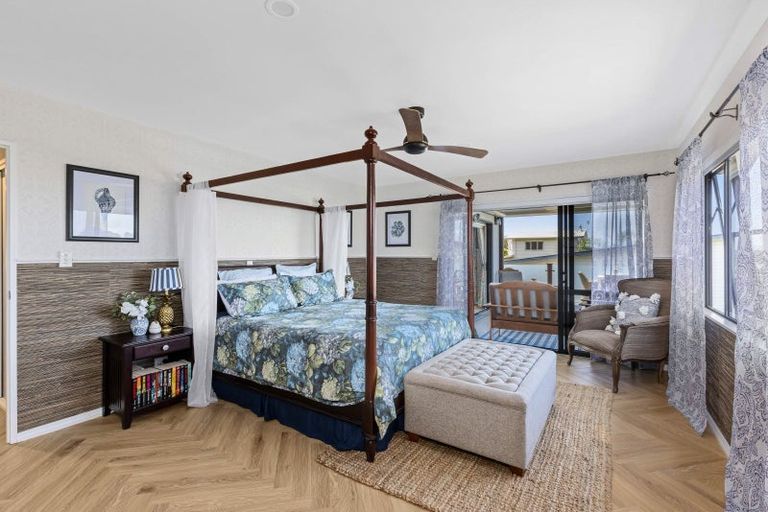 Photo of property in 1169 Whangaparaoa Road, Gulf Harbour, Whangaparaoa, 0930