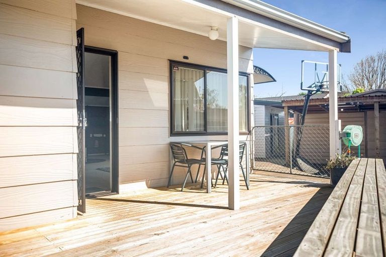 Photo of property in 10 Kentucky Crescent, Nawton, Hamilton, 3200