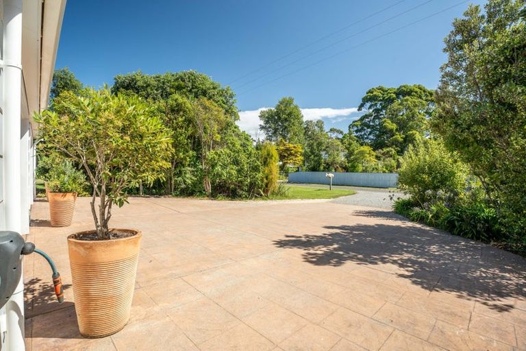 Photo of property in 52 Bishop Road, Parapara, Takaka, 7182