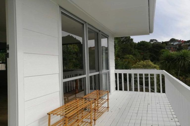 Photo of property in 1/54 Stapleford Crescent, Browns Bay, Auckland, 0630