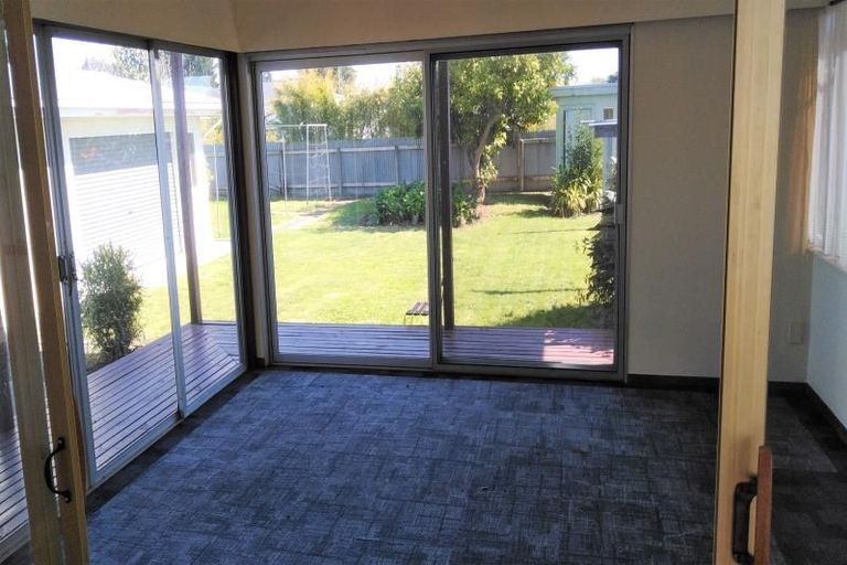 Photo of property in 313 Kennedy Road, Onekawa, Napier, 4110
