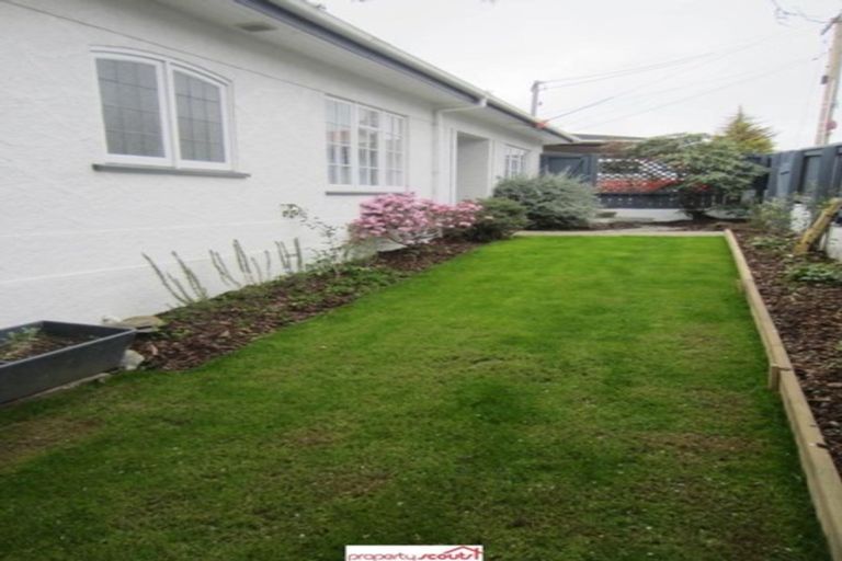 Photo of property in 65 Easther Crescent, Kew, Dunedin, 9012