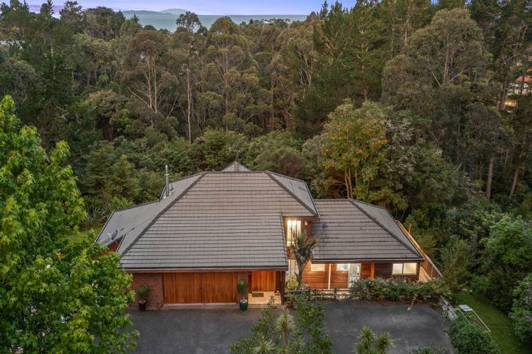 Photo of property in 70 Scott Road, Stanmore Bay, Whangaparaoa, 0932