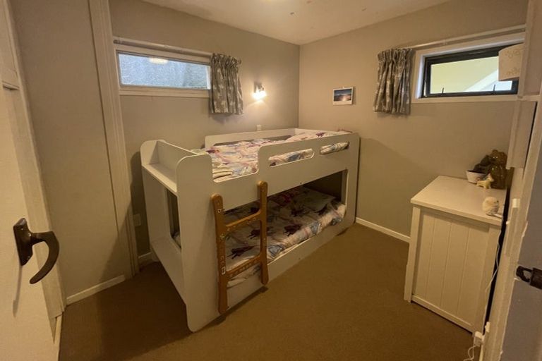 Photo of property in 5/4 Claremont Grove, Mount Victoria, Wellington, 6011