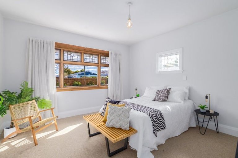 Photo of property in 40 Stapletons Road, Richmond, Christchurch, 8013