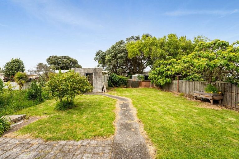 Photo of property in 49 Bedford Street, Patea, 4520
