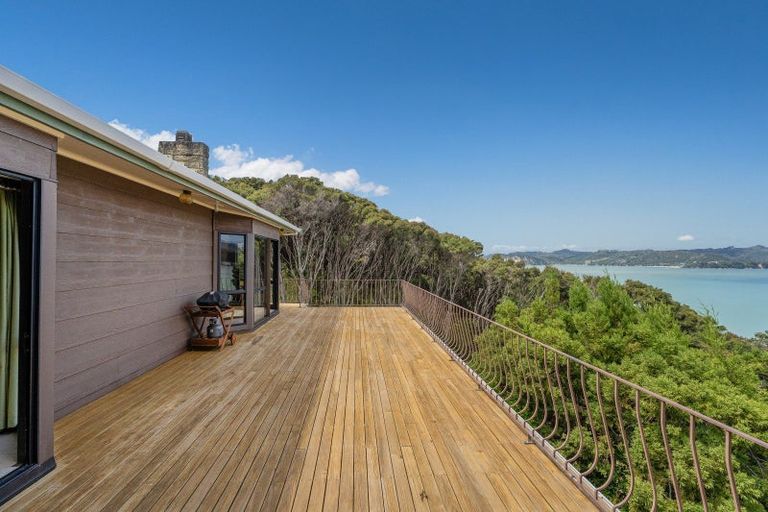 Photo of property in 219 Buffalo Beach Sh25 Road, Whitianga, 3592