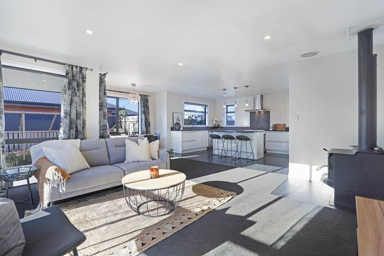 Photo of property in 158 Mcmurdo Street, Tinwald, Ashburton, 7700