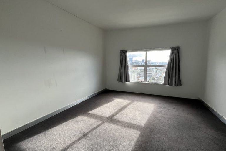 Photo of property in Qba Apartments, 4u/51 Webb Street, Mount Cook, Wellington, 6011