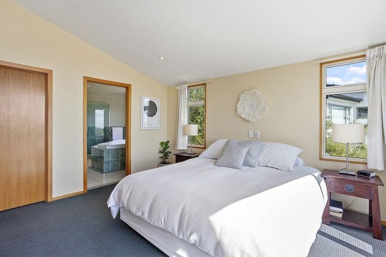 Photo of property in 26 Woodlau Rise, Huntsbury, Christchurch, 8022