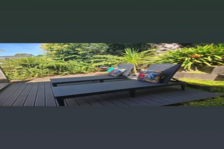 Photo of property in 107 Tiroroa Avenue, Te Atatu South, Auckland, 0610