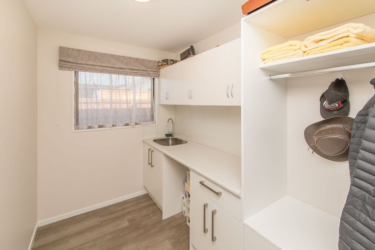 Photo of property in 74 Sutherland Drive, Kaiapoi, 7630