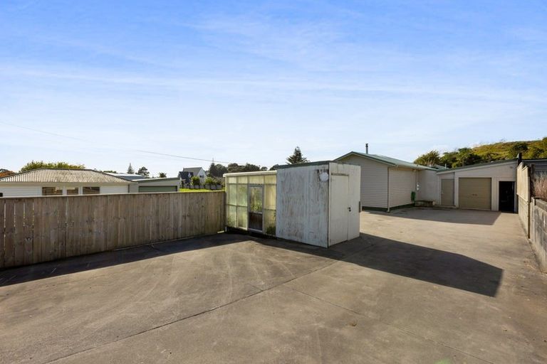 Photo of property in 42 Whakapaki Street, Urenui, 4375