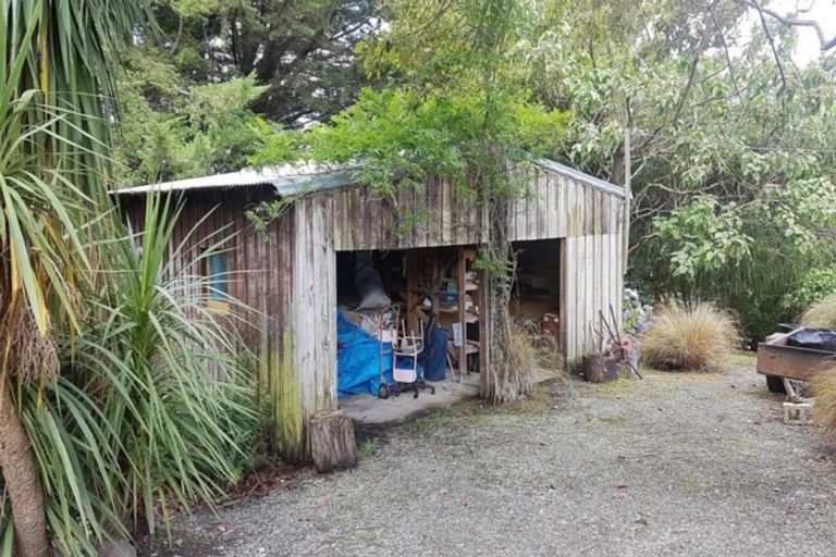 Photo of property in 2162 Herbert-hampden Road, Herbert, Oamaru, 9495