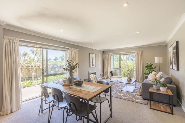 Photo of property in 8 Springhaven Lane, Paraparaumu, 5032