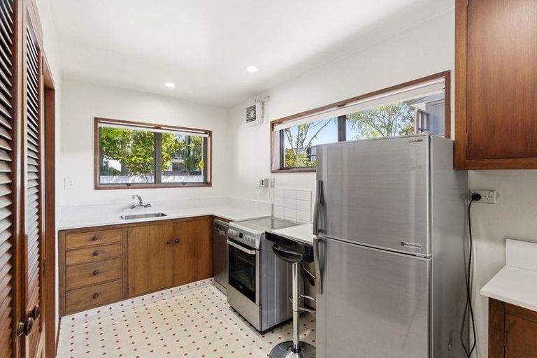 Photo of property in 2/53a Rugby Street, Merivale, Christchurch, 8014