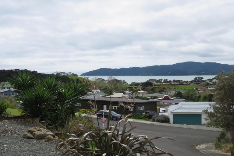 Photo of property in 4 Banksia Road, Cable Bay, 0420