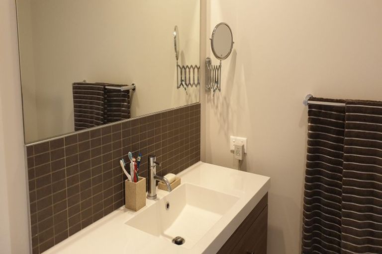 Photo of property in Norfolk Apartments, 206/19 Bute Road, Browns Bay, Auckland, 0630