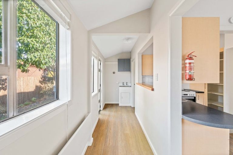 Photo of property in 42 Dominion Avenue, Spreydon, Christchurch, 8024