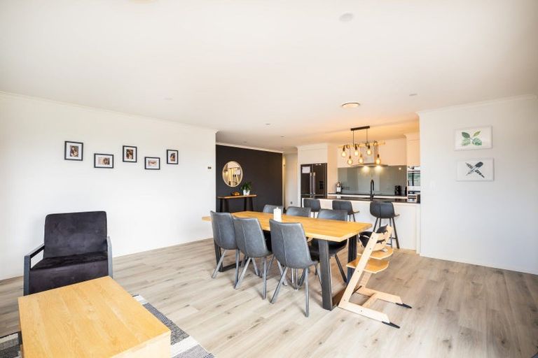 Photo of property in 31 Keene Drive, Bell Block, New Plymouth, 4312