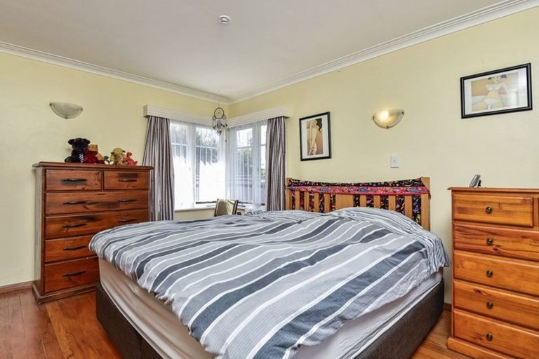 Photo of property in 54 Mcintyre Road, Mangere Bridge, Auckland, 2022