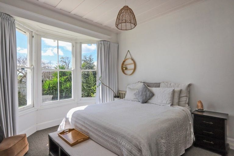 Photo of property in 1009 Beatty Street, Mayfair, Hastings, 4122