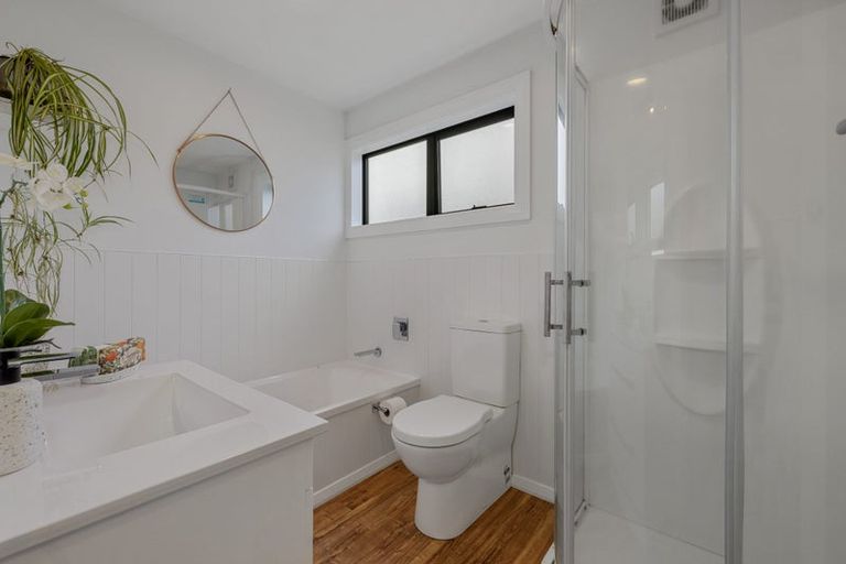 Photo of property in 116 Paparoa Street, Papanui, Christchurch, 8053