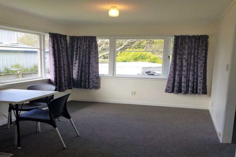 Photo of property in 150 One Tree Point Road, One Tree Point, 0118