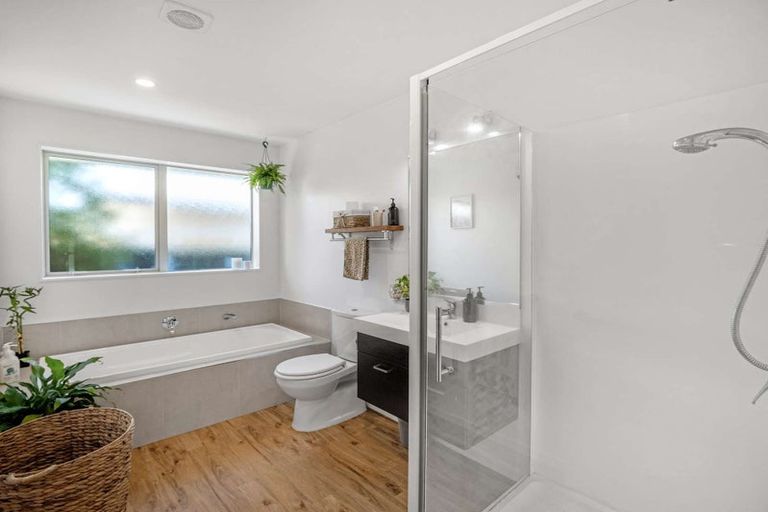 Photo of property in 8 Te Aika Street, Marshland, Christchurch, 8083