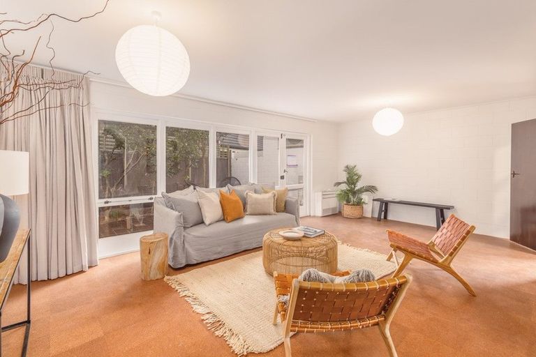 Photo of property in 2/16 Rossall Street, Merivale, Christchurch, 8014