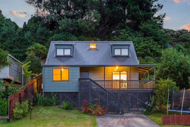 Photo of property in 63 Omapere Street, Whitby, Porirua, 5024