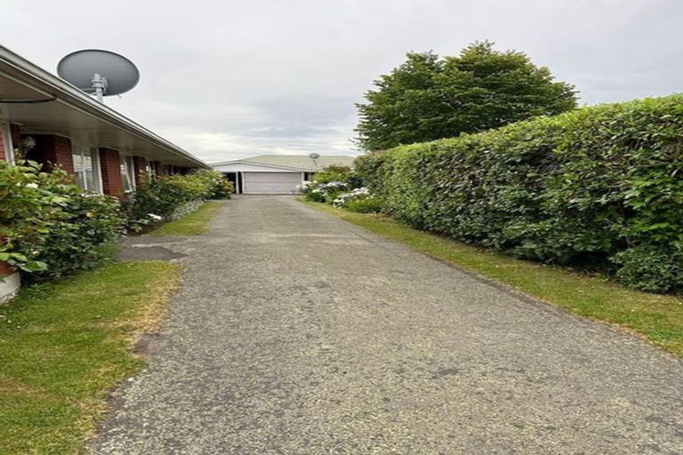 Photo of property in 1/129 Glandovey Road, Strowan, Christchurch, 8052