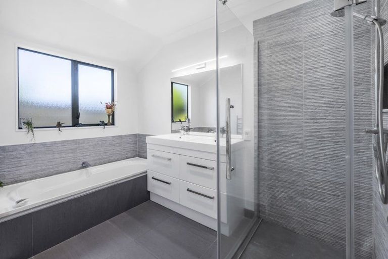 Photo of property in 56 Balmoral Drive, Hilltop, Taupo, 3330