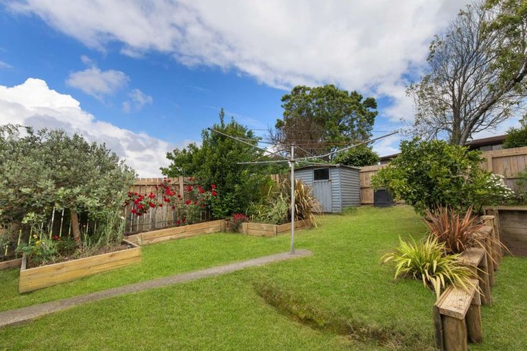 Photo of property in 102 Homedale Street, Pukehangi, Rotorua, 3015