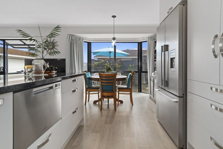 Photo of property in 9 Finlowe Way, Otumoetai, Tauranga, 3110