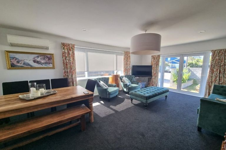 Photo of property in 2/33 Searells Road, Strowan, Christchurch, 8052