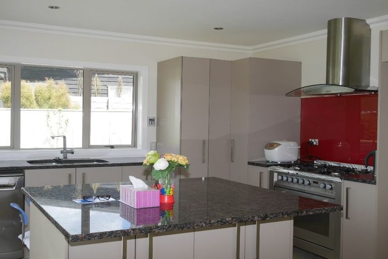 Photo of property in 31 Sumner Terrace, Aotea, Porirua, 5024