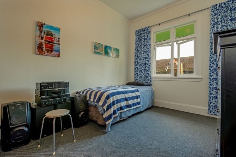 Photo of property in 1 Jones Place, Highbury, Palmerston North, 4412