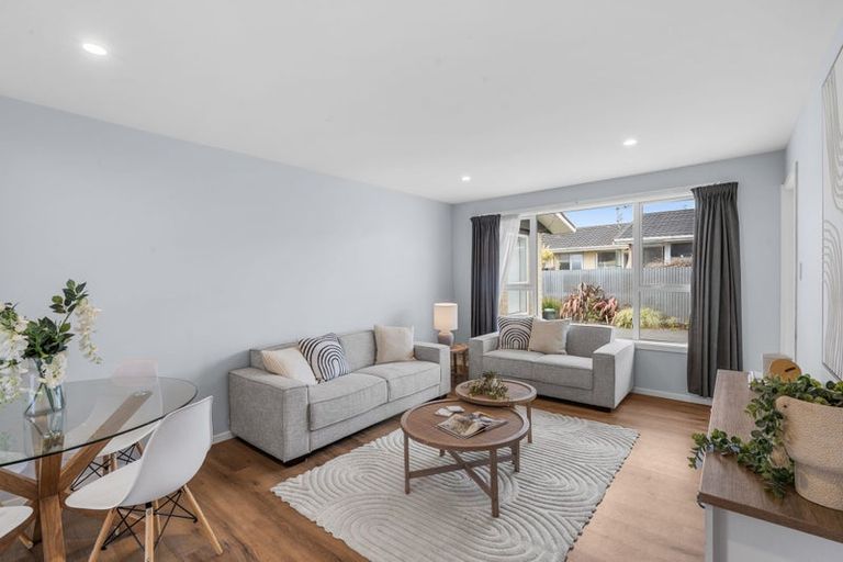 Photo of property in 3/8 Peer Street, Upper Riccarton, Christchurch, 8041