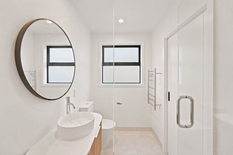 Photo of property in 13b Cunningham Lane, Kaitake, Oakura, 4374