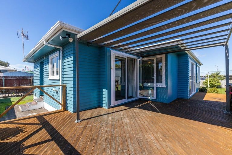 Photo of property in 131 Ngamotu Road, Spotswood, New Plymouth, 4310