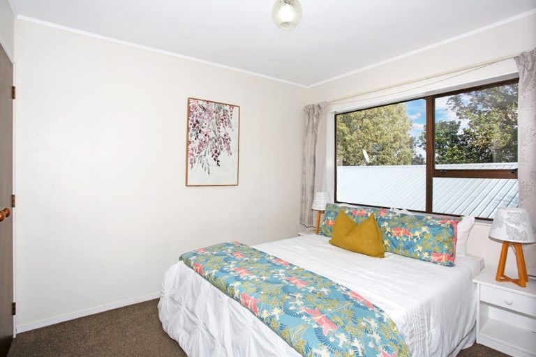Photo of property in 2/16 Ridge Road, Howick, Auckland, 2014