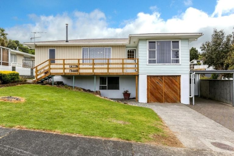 Photo of property in 117 Awanui Street, Merrilands, New Plymouth, 4312