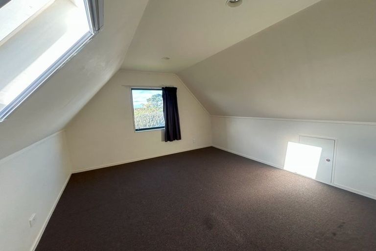 Photo of property in 884b Papamoa Beach Road, Papamoa Beach, Papamoa, 3118