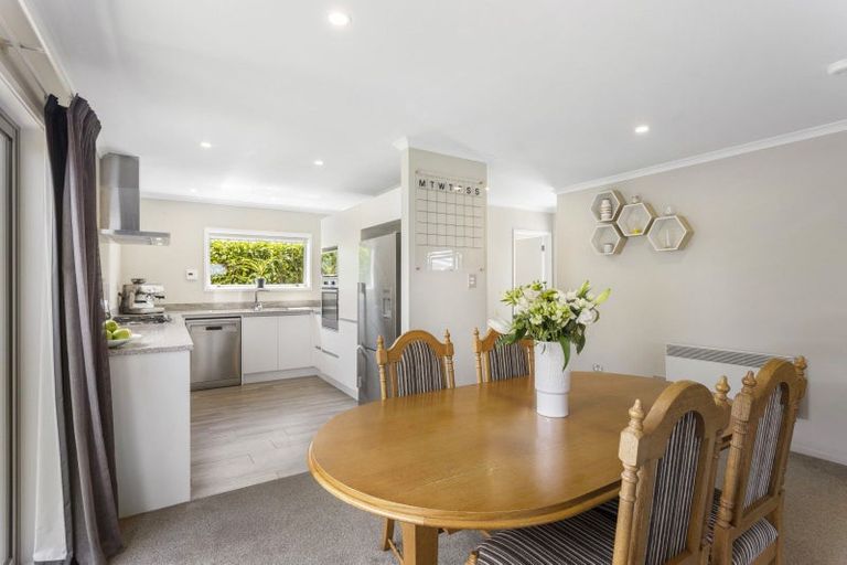 Photo of property in 221 Wainui Road, Silverdale, 0932