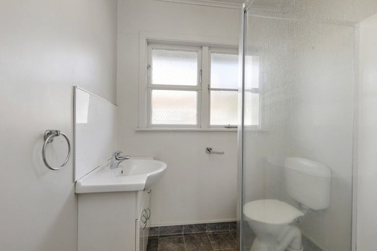 Photo of property in 7a Seddon Street, Wallaceville, Upper Hutt, 5018