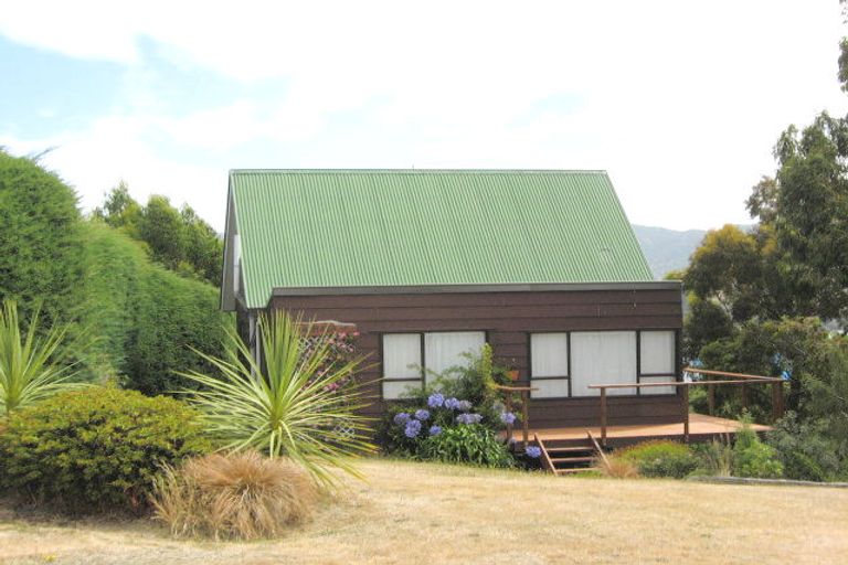 Photo of property in 6 James Drive, Diamond Harbour, Lyttelton, 8971