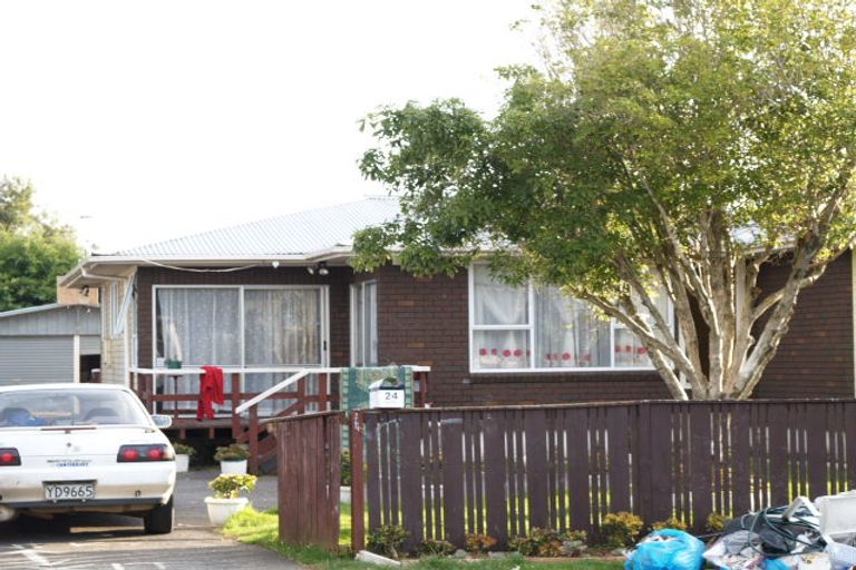 Photo of property in 24 Blake Road, Mangere East, Auckland, 2024