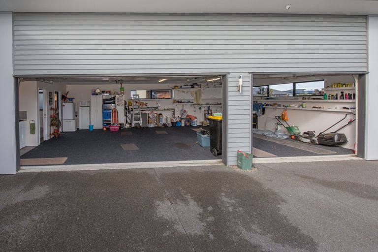 Photo of property in 74 Sutherland Drive, Kaiapoi, 7630