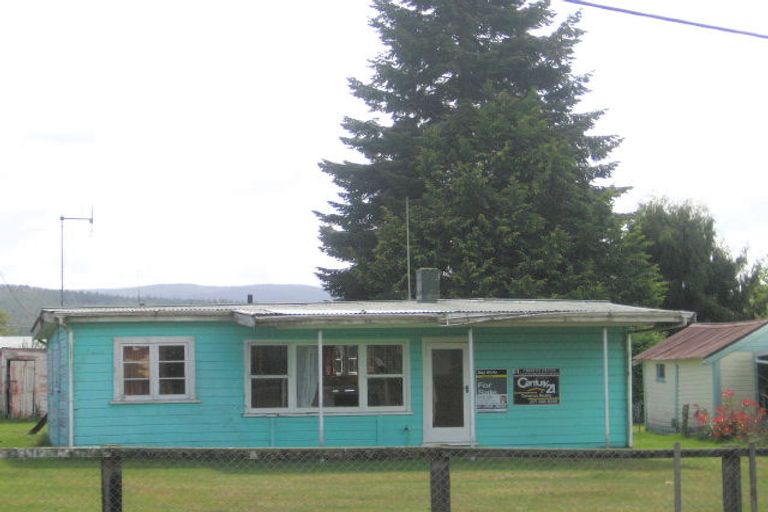 Photo of property in 13 Lake Road, Mangakino, 3421